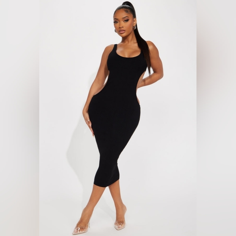 NEW! Fashion Nova Black Backless Dress